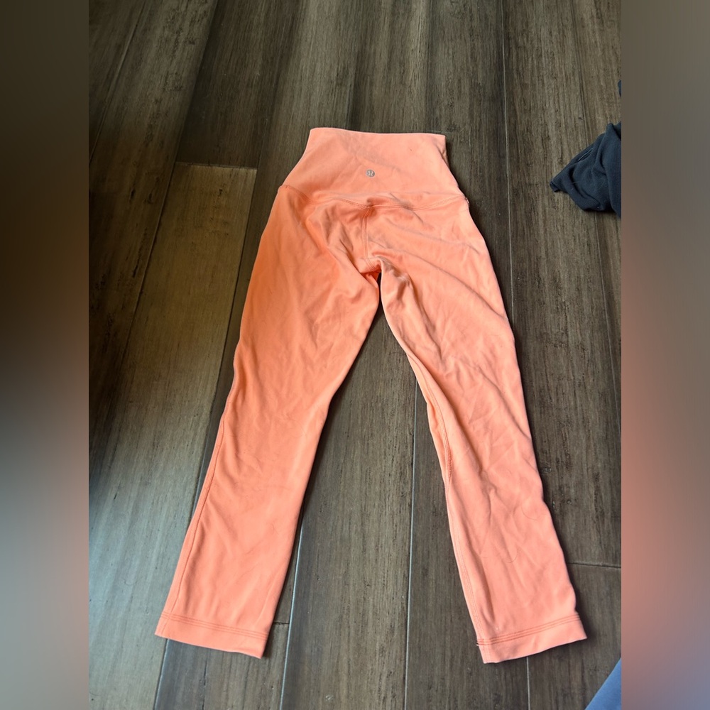Size 2, 21’’, lululemon align leggings, peach color